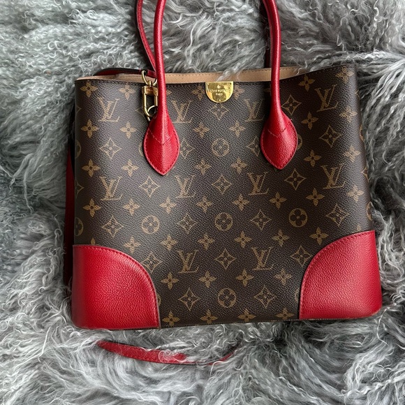 Louis Vuitton Brown and Red Monogram Tote - Picture 2 of 7